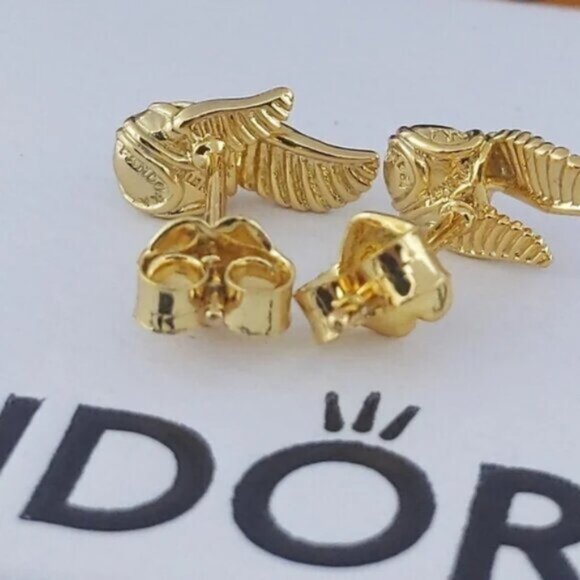 Pandora Harry Potter Golden Snitch Stud Earrings Gold-Plated - Picture 5 of 6
